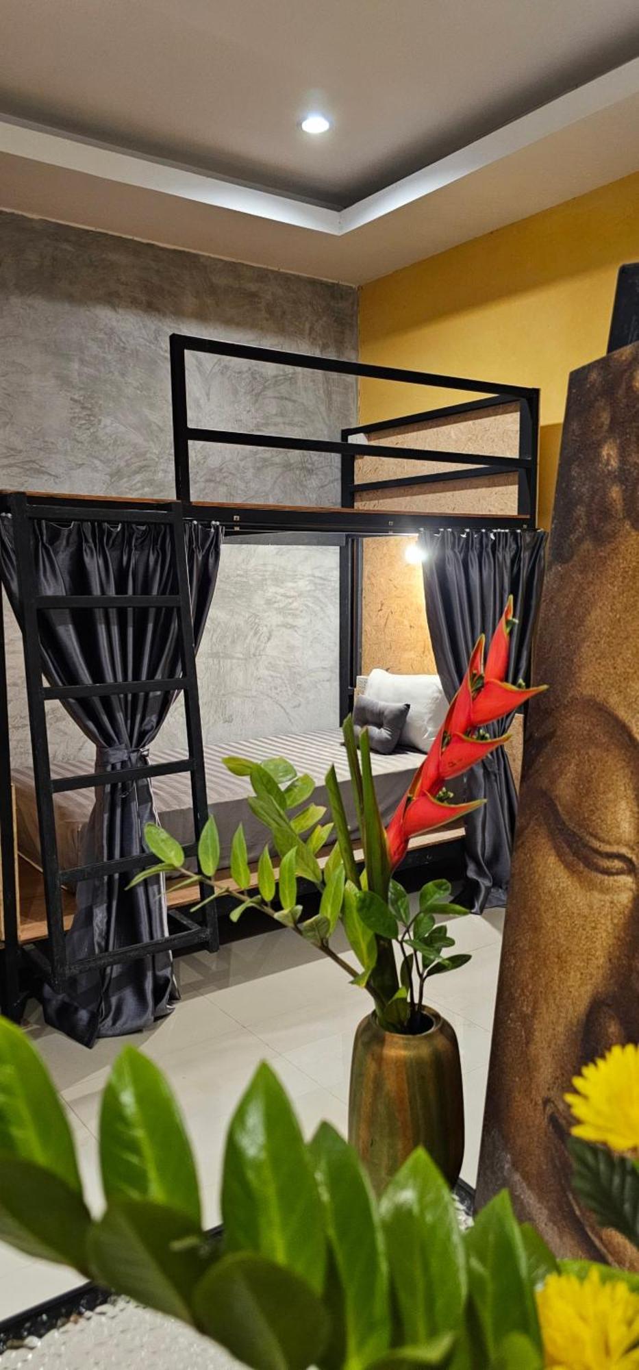Hotel Eat N Sleep Phuket Zimmer foto