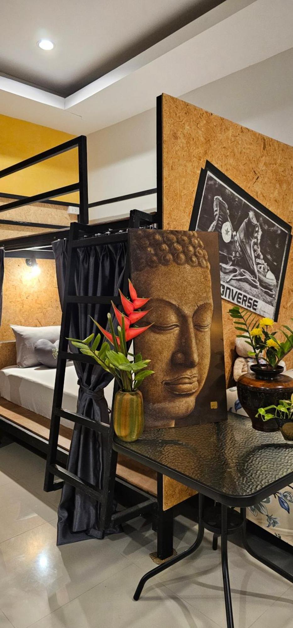 Hotel Eat N Sleep Phuket Zimmer foto