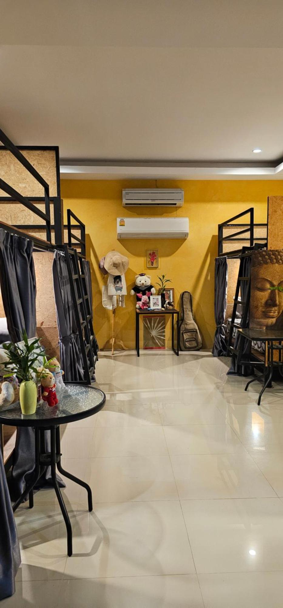 Hotel Eat N Sleep Phuket Exterior foto