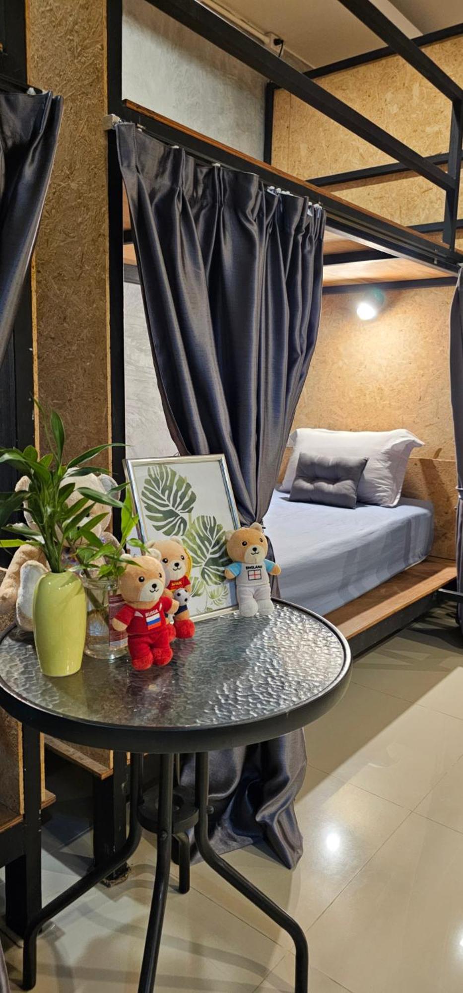 Hotel Eat N Sleep Phuket Exterior foto