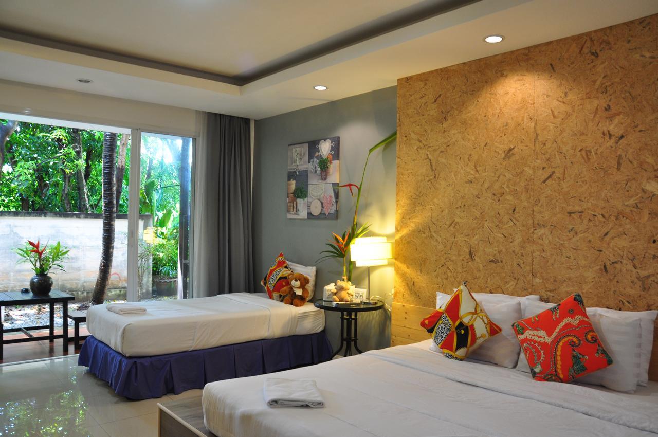 Hotel Eat N Sleep Phuket Exterior foto